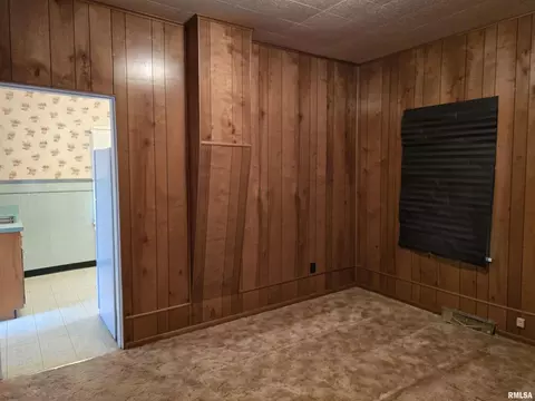 Bedroom - 4760 Raleigh Rd, Eldorado, IL 62930 photo 3 of 4