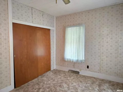Bedroom - 4760 Raleigh Rd, Eldorado, IL 62930 photo 1 of 4