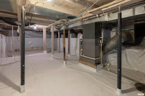 Other - 207 W Sylvester St, Christopher, IL 62822 photo 10 of 10