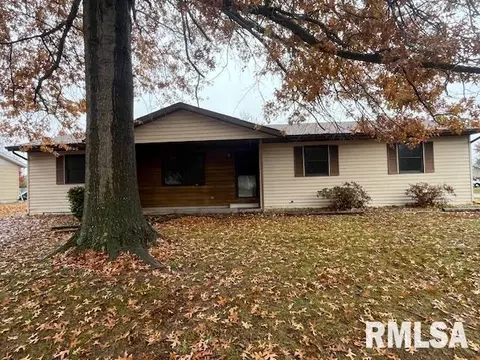 101 N Lawrence St, De Soto, IL 62924