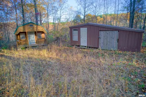 1924 Suchman Rd, Ava, IL 62907