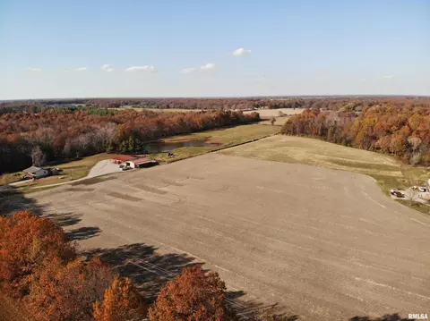 7003 River Rd, Iuka, IL 62849 photo 32