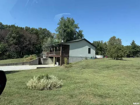 7003 River Rd, Iuka, IL 62849 photo 2