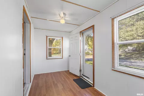 104 George St, Anna, IL 62906 photo 4