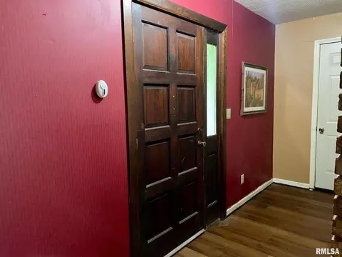204 E Hamilton St, Energy, IL 62933 photo 3