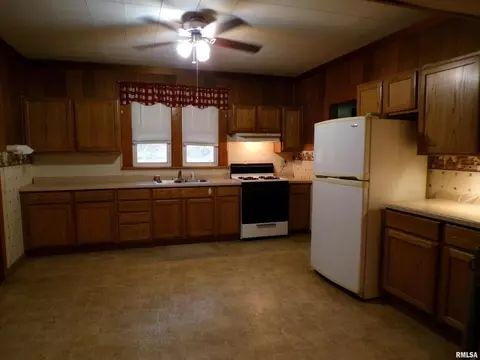 Undisclosed, Tilden, IL 62292 photo 14