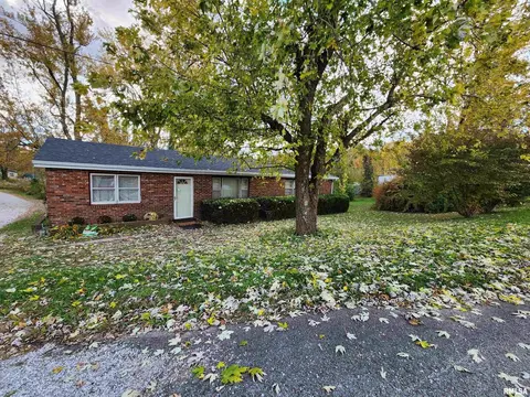 355 Chestnut St, Alto Pass, IL 62905