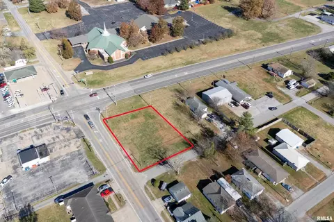 1107 N Fair St, Marion, IL 62959