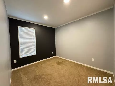 509 W Madison St, Herrin, IL 62948 photo 15