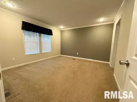 509 W Madison St, Herrin, IL 62948 photo 22