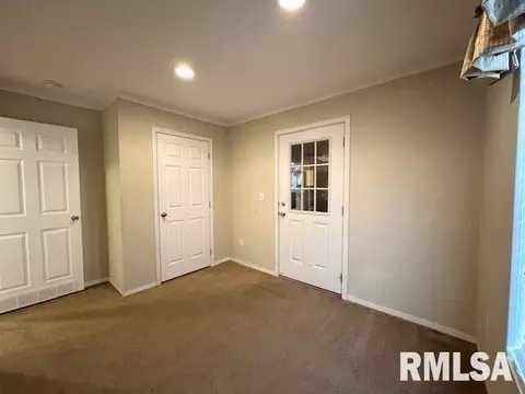 509 W Madison St, Herrin, IL 62948 photo 20