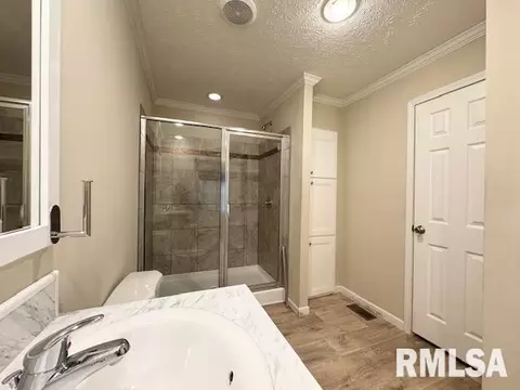 509 W Madison St, Herrin, IL 62948 photo 27
