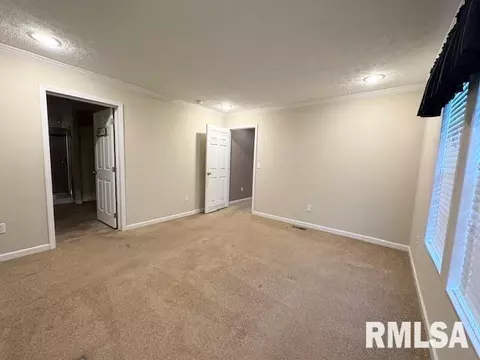 509 W Madison St, Herrin, IL 62948 photo 23