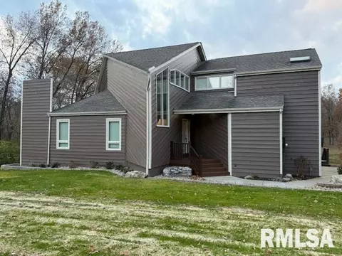 16429 N Hawthorne Hills Dr, Mount Vernon, IL 62864