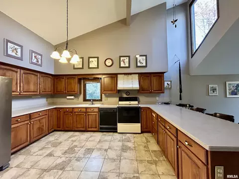 61 Schack Rd, Murphysboro, IL 62966 photo 9