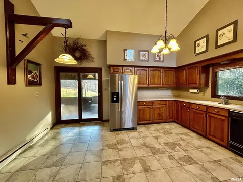 61 Schack Rd, Murphysboro, IL 62966 photo 10