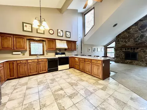 61 Schack Rd, Murphysboro, IL 62966 photo 11