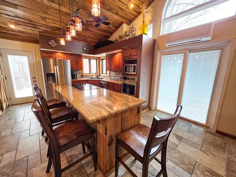 Kitchen - 521 N Locust St, Flora, IL 62839 photo 2 of 20