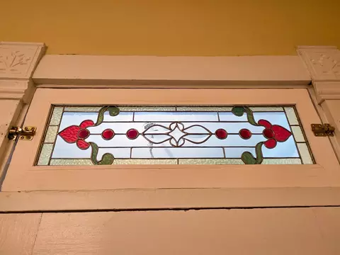 Entry Way - 521 N Locust St, Flora, IL 62839 photo 6 of 14