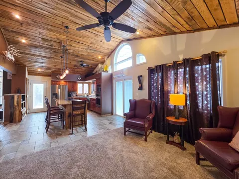 Other - 521 N Locust St, Flora, IL 62839 photo 9 of 19