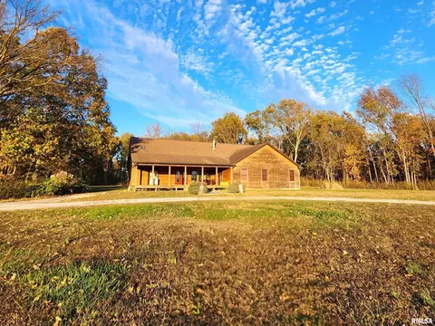 253 Ween Rd, De Soto, IL 62924