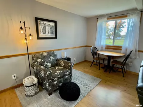 222 Hickory St, Flora, IL 62839 photo 13
