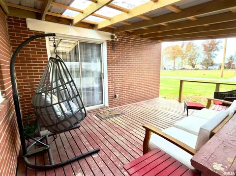 222 Hickory St, Flora, IL 62839 photo 43