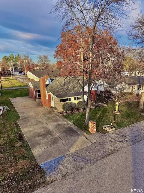 222 Hickory St, Flora, IL 62839 photo 56