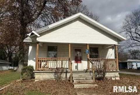 113 Martin St, Benton, IL 62812