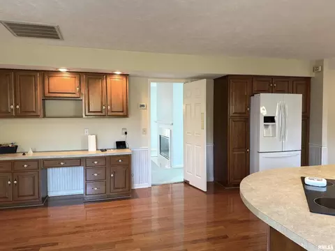 1810 Paula Ln, Marion, IL 62959 photo 13