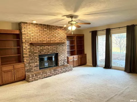 1810 Paula Ln, Marion, IL 62959 photo 3