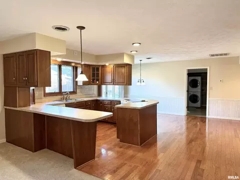 1810 Paula Ln, Marion, IL 62959 photo 7