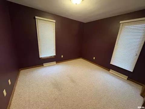 623 Meadowbrook Ln, Centralia, IL 62801 photo 12
