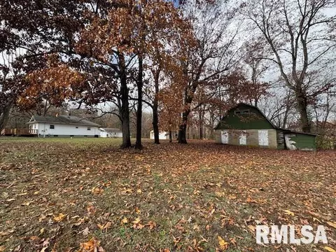 Exterior - 5267 Old North Rd, Christopher, IL 62822 photo 10 of 15