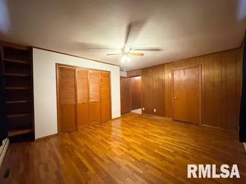 Bedroom - 5267 Old North Rd, Christopher, IL 62822 photo 5 of 6
