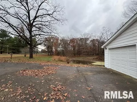 Exterior - 5267 Old North Rd, Christopher, IL 62822 photo 13 of 15