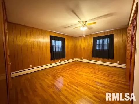 Bedroom - 5267 Old North Rd, Christopher, IL 62822 photo 4 of 6
