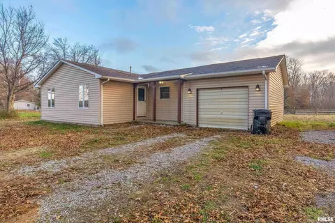 18662 Liberty School Rd, Thompsonville, IL 62890