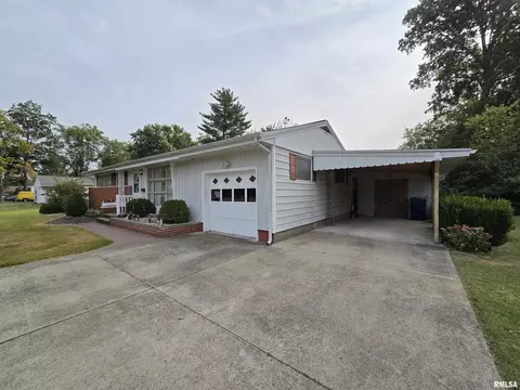 10 Park Ln, Centralia, IL 62801 photo 3