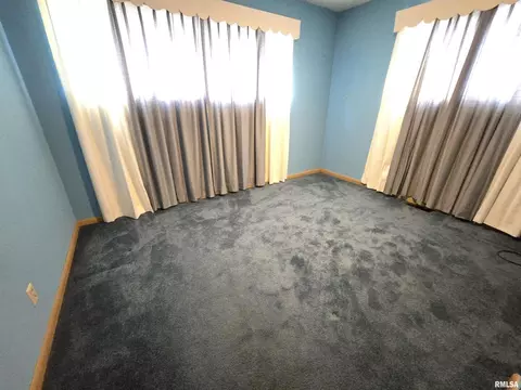 10 Park Ln, Centralia, IL 62801 photo 25