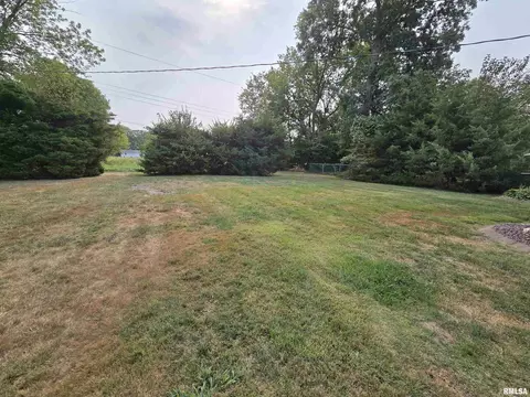10 Park Ln, Centralia, IL 62801 photo 10