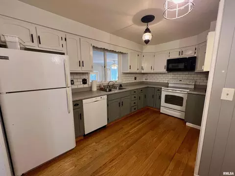 1508 E Walnut St, Carbondale, IL 62901 photo 13