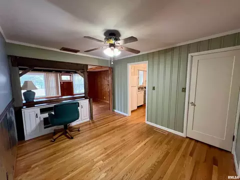 1508 E Walnut St, Carbondale, IL 62901 photo 11