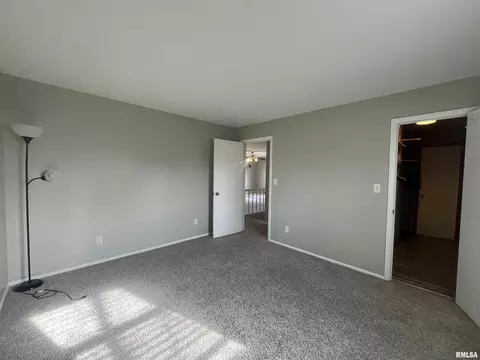 Bedroom - 314 E 8th St, Metropolis, IL 62960 photo 4 of 6