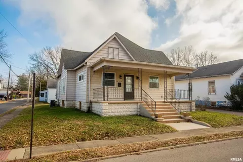 501 S Buchanan St, Marion, IL 62959