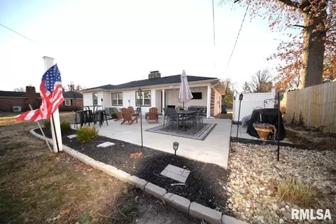 17 Highland Pl, Mount Vernon, IL 62864 photo 6