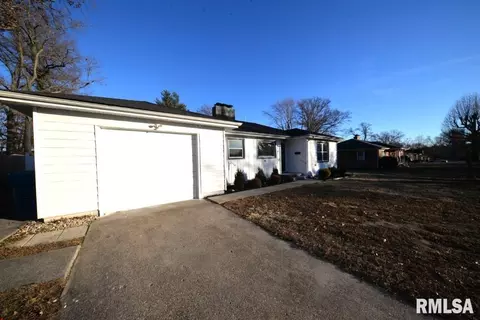 17 Highland Pl, Mount Vernon, IL 62864 photo 2