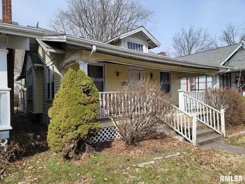 Exterior - 334 S Lincoln Blvd, Centralia, IL 62801 photo 2 of 4