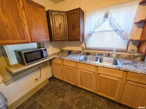 7847 Old Highway 50 W, Flora, IL 62839 photo 18