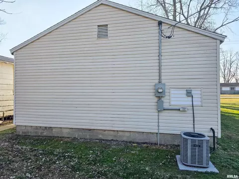 7847 Old Highway 50 W, Flora, IL 62839 photo 55